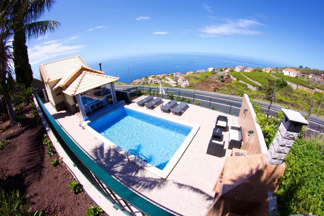 Casa Da Rainha Bungallow Estreito Da Calheta Εξωτερικό φωτογραφία