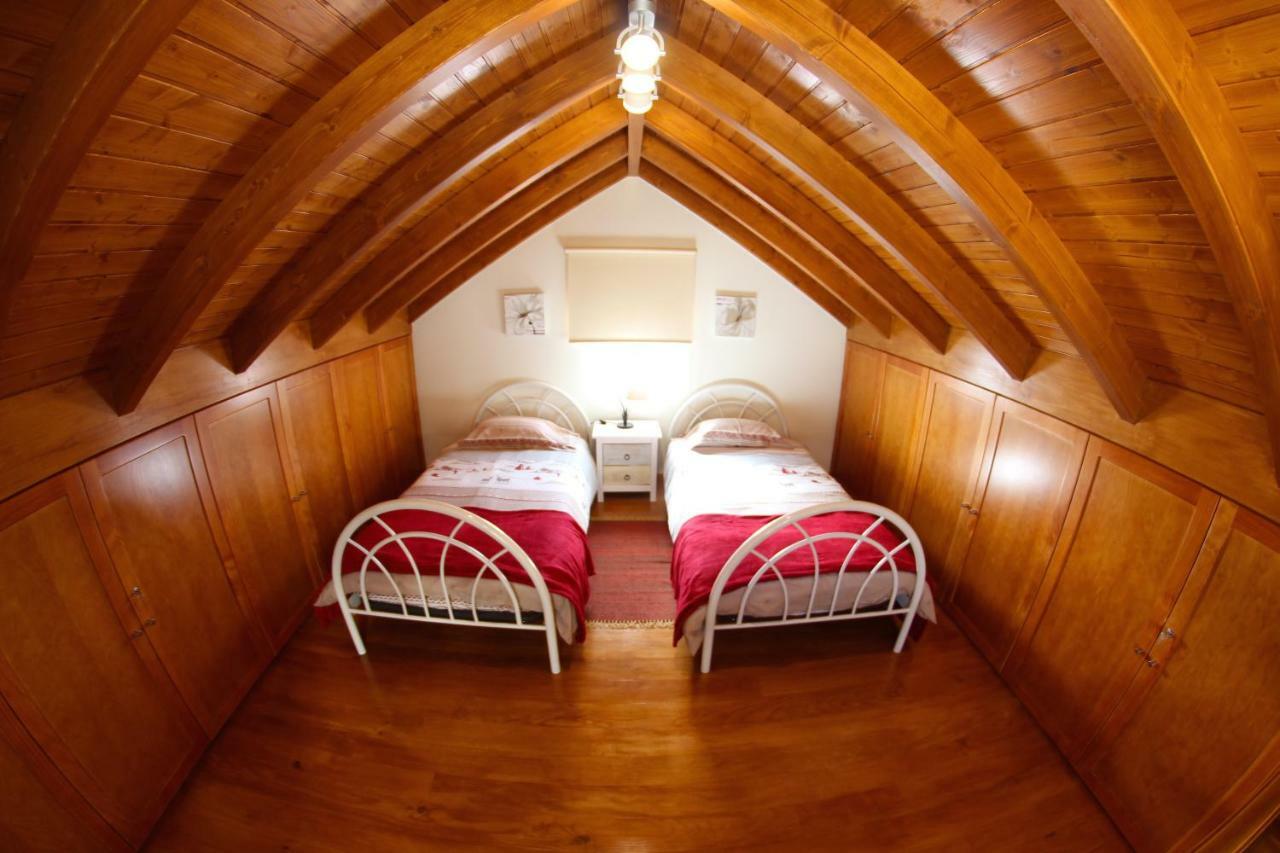 Casa Da Rainha Bungallow Estreito Da Calheta Εξωτερικό φωτογραφία